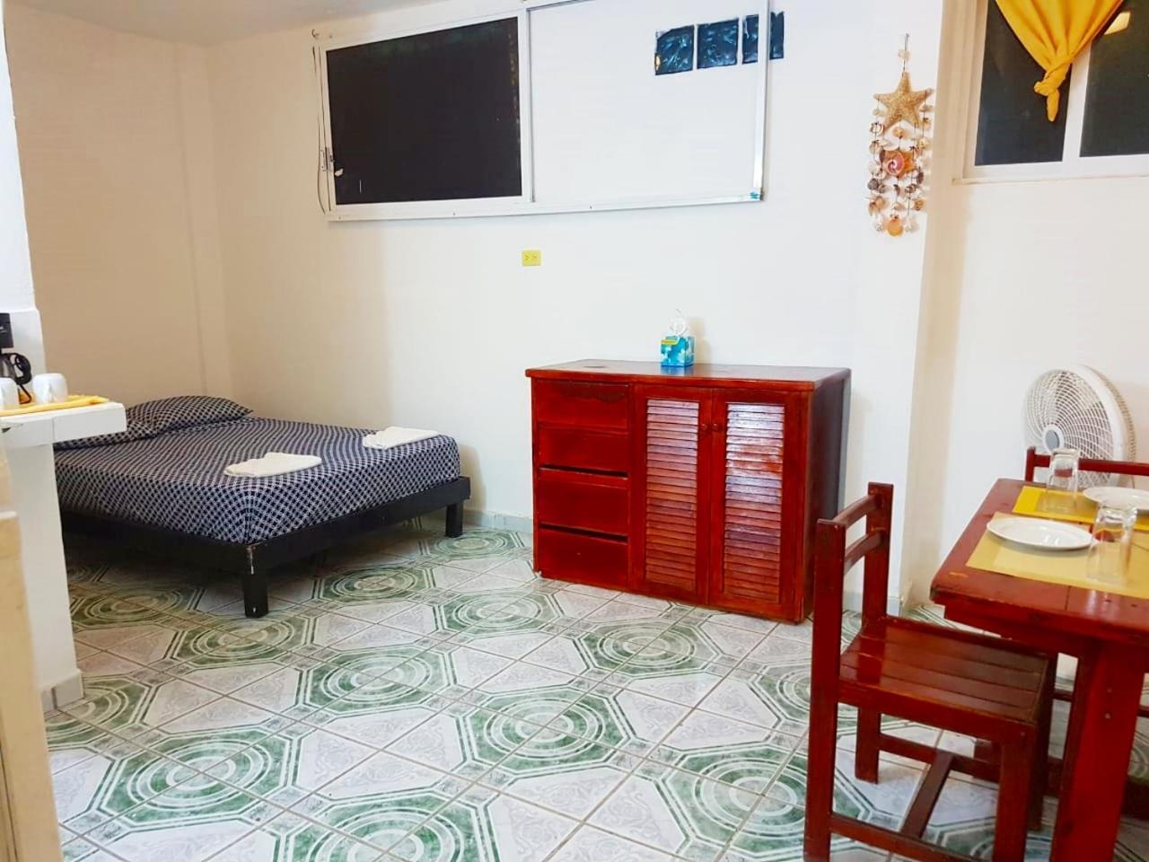 איסלה מוחרס El Malecon, Central Mini Apartments מראה חיצוני תמונה